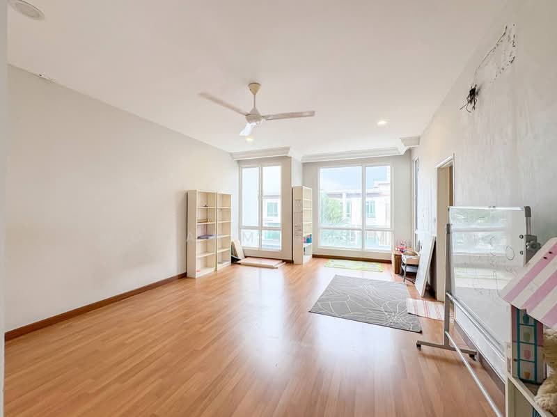 Rumah Teres 3 Tingkat untuk Dijual di Cyberjaya (Selangor) - Mohammad Omar - PropertyGuru.com.my