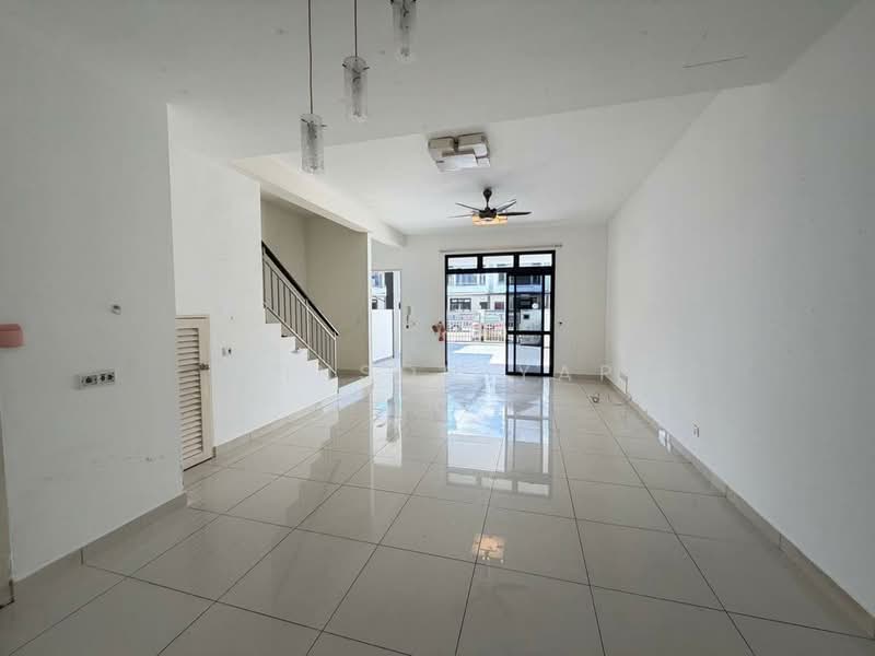 2-storey Terraced House for Sale in Johor Bahru (Johor) - Winson Yap - Living Room - PropertyGuru.com.my