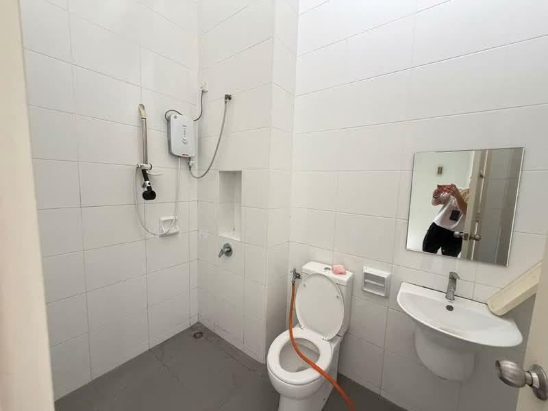 2-storey Terraced House for Sale in Johor Bahru (Johor) - Winson Yap - Bathroom - PropertyGuru.com.my