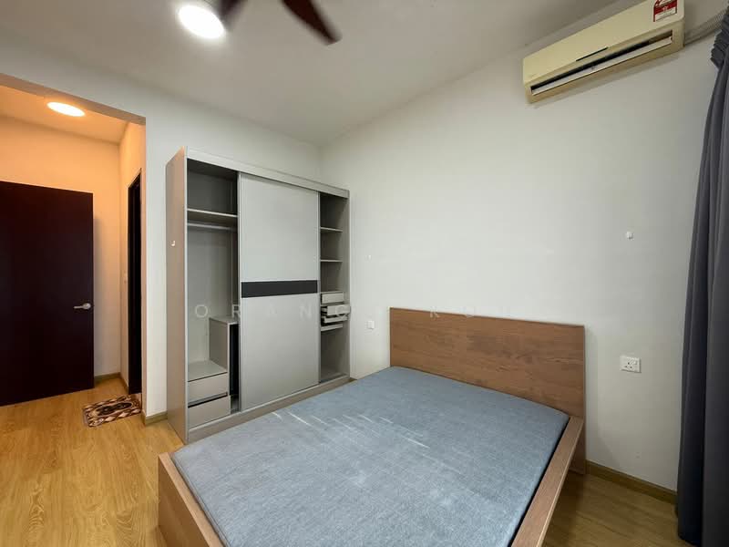 Condominium for Rent at Bay Laurel @ Country Garden Danga Bay - Orange Koh - Bedroom - PropertyGuru.com.my