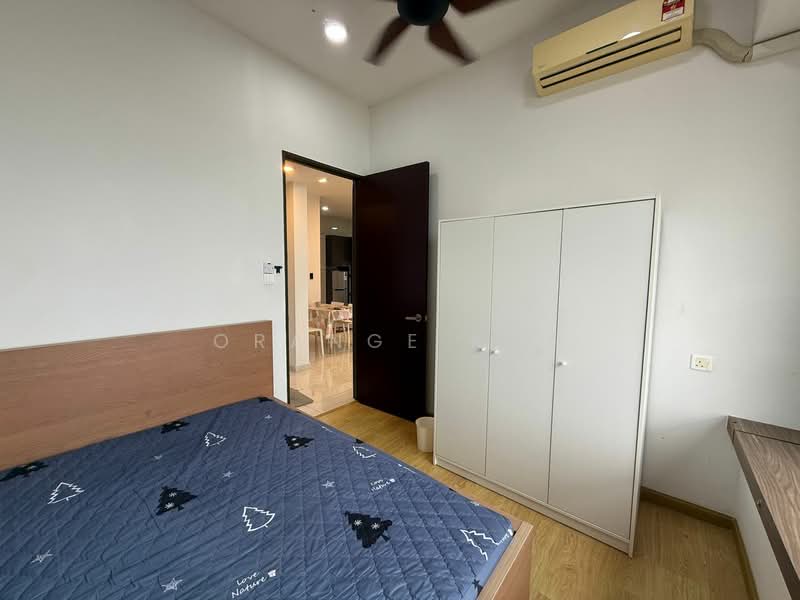 Condominium for Rent at Bay Laurel @ Country Garden Danga Bay - Orange Koh - Bedroom - PropertyGuru.com.my