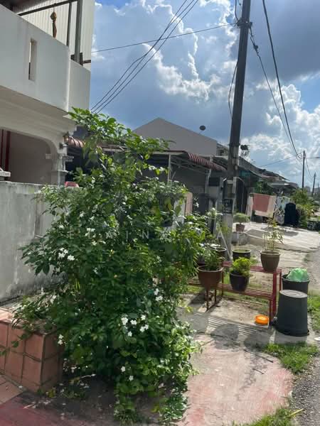 1.5-storey Terraced House for Sale in Kepong (Kuala Lumpur) - Elaine Yap - Exterior - PropertyGuru.com.my