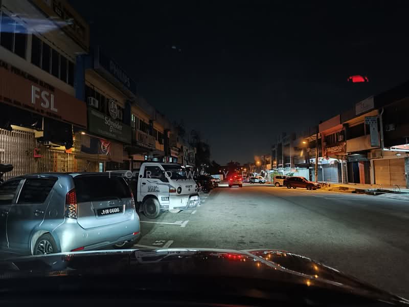 Shop for Sale in Taman Johor Jaya (Johor Bahru) - Torow Yeow - PropertyGuru.com.my