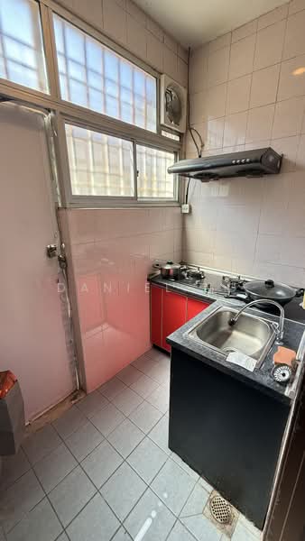 Rumah Teres 2 Tingkat untuk Dijual di Alam Damai (Cheras) - Daniel Ng - PropertyGuru.com.my