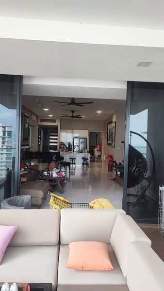 Kondominium untuk Dijual di Setia V Residences - Mike Kheoh - Living Room - PropertyGuru.com.my