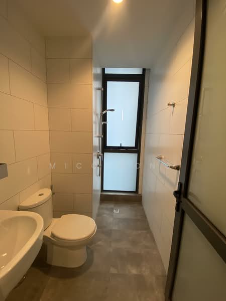 Kondominium untuk Disewa di Twy Duplex Condos - Mico Wong - Bathroom - PropertyGuru.com.my