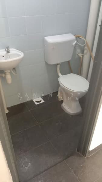 Pangsapuri untuk Dijual di Rimau Perdana - Zawana BT Zaidi Ana - Bathroom - PropertyGuru.com.my