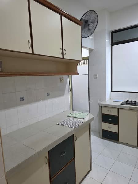 Kondominium untuk Disewa di Leader Garden - Irene Goh - Kitchen - PropertyGuru.com.my