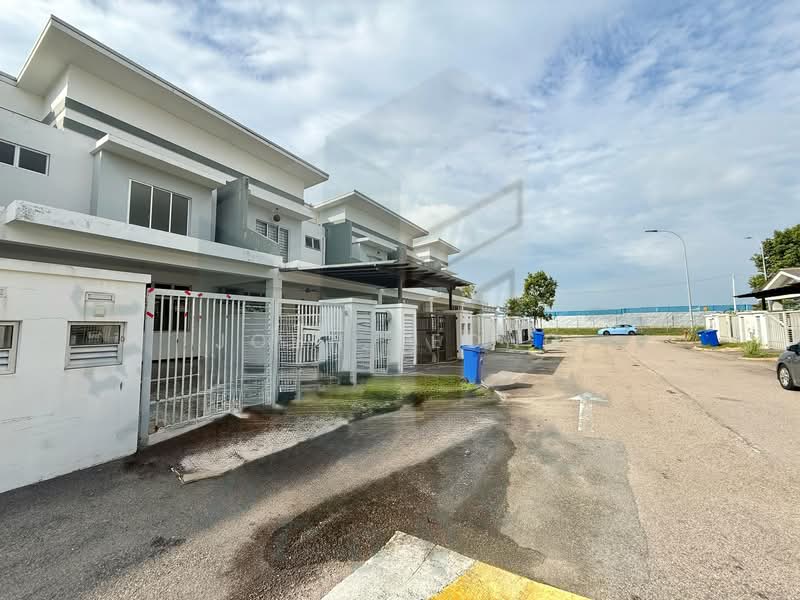 Rumah Teres 2 Tingkat untuk Dijual di Taman Sri Penawar (Pengerang) - John Leong - PropertyGuru.com.my