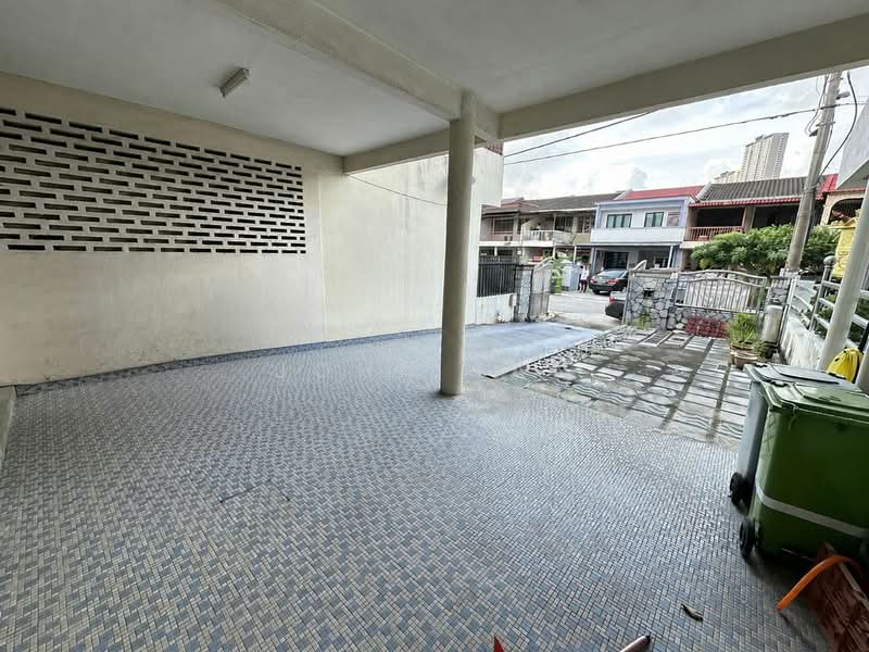 2-storey Terraced House for Sale in Taman Overseas Union (Taman Oug) (Jalan Klang Lama (Old Klang Road)) - John Tan - Exterior - PropertyGuru.com.my