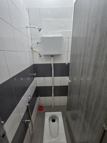 Rumah Teres 2 Tingkat untuk Disewa di Seksyen 8 (Petaling Jaya) - Lauran Chuah - Bathroom - PropertyGuru.com.my