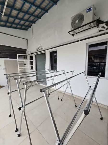 Rumah Teres 2 Tingkat untuk Disewa di Seksyen 8 (Petaling Jaya) - Lauran Chuah - Balcony - PropertyGuru.com.my