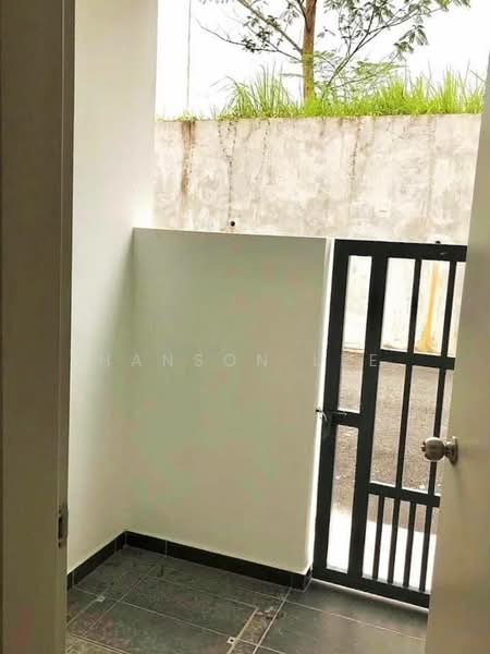 Rumah Teres untuk Dijual di Taman Selayang (Selayang) - Hanson Lee - Exterior - PropertyGuru.com.my