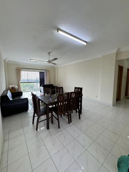 Pangsapuri untuk Disewa di Seri Mutiara Apartment - Desmond Lee - Living Room - PropertyGuru.com.my