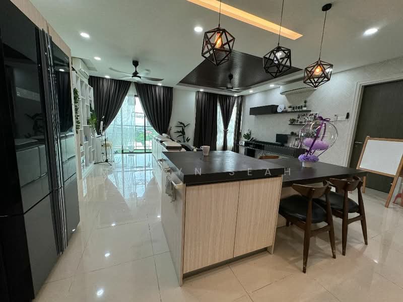 Kondominium untuk Dijual di Raffel Tower - Mervyn Seah - Living Room - PropertyGuru.com.my