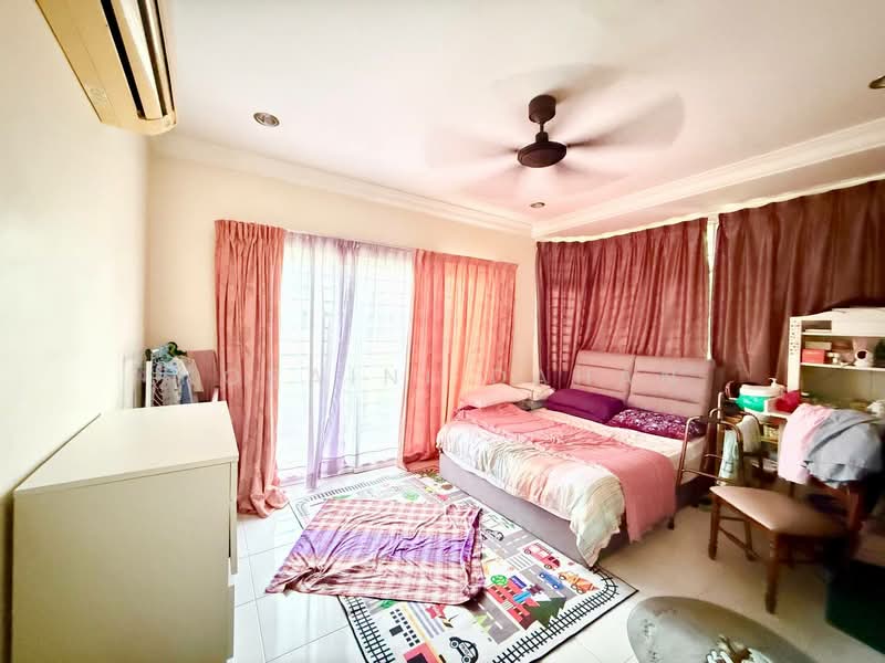 Rumah Teres 2 Tingkat untuk Dijual di Perdana Lakeview East (Cyberjaya) - Noraini Dahan - Bedroom - PropertyGuru.com.my