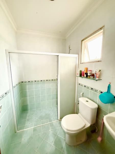 Rumah Teres 2 Tingkat untuk Dijual di Perdana Lakeview East (Cyberjaya) - Noraini Dahan - Bathroom - PropertyGuru.com.my