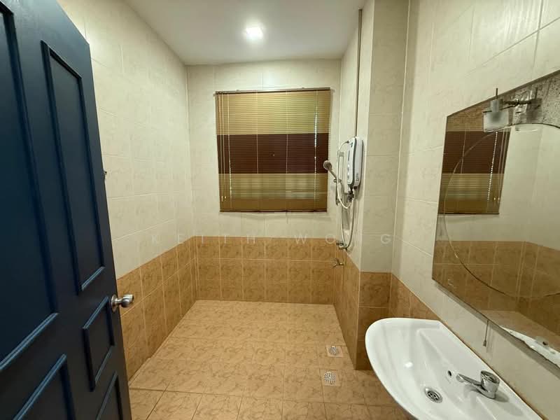Rumah Kluster untuk Disewa di Austin (Johor Bahru) - Keith Wong - Bathroom - PropertyGuru.com.my
