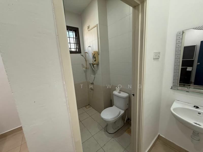 Rumah Kluster untuk Disewa di Austin (Johor Bahru) - Keith Wong - Bathroom - PropertyGuru.com.my