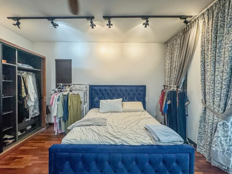 Rumah Teres 2 Tingkat untuk Dijual di Setia Eco Glades (Cyberjaya) - Aizat Saifulrullah - Bedroom - PropertyGuru.com.my