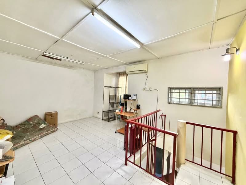 2.5-storey Terraced House for Sale in Taman Cheras Jaya (Cheras) - Dennix Chin - Interior - PropertyGuru.com.my