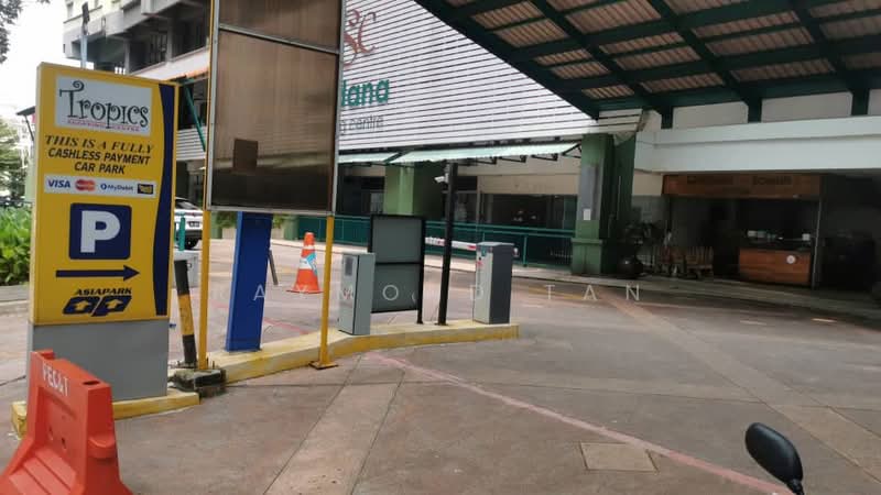 Office for Rent in Petaling Jaya (Selangor) - Raymond Tan - Car Park - PropertyGuru.com.my