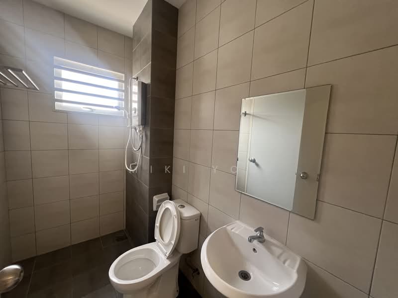 2-storey Terraced House for Sale in Bandar Rimbayu (Telok Panglima Garang) - Miki You - Bathroom - PropertyGuru.com.my