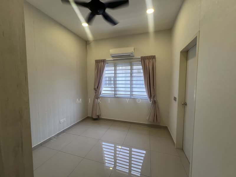 2-storey Terraced House for Sale in Bandar Rimbayu (Telok Panglima Garang) - Miki You - PropertyGuru.com.my