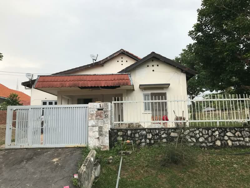 Zero-Lot Bungalow for Sale in Seksyen 3 (Petaling Jaya) - Raymond Tan - Exterior - PropertyGuru.com.my
