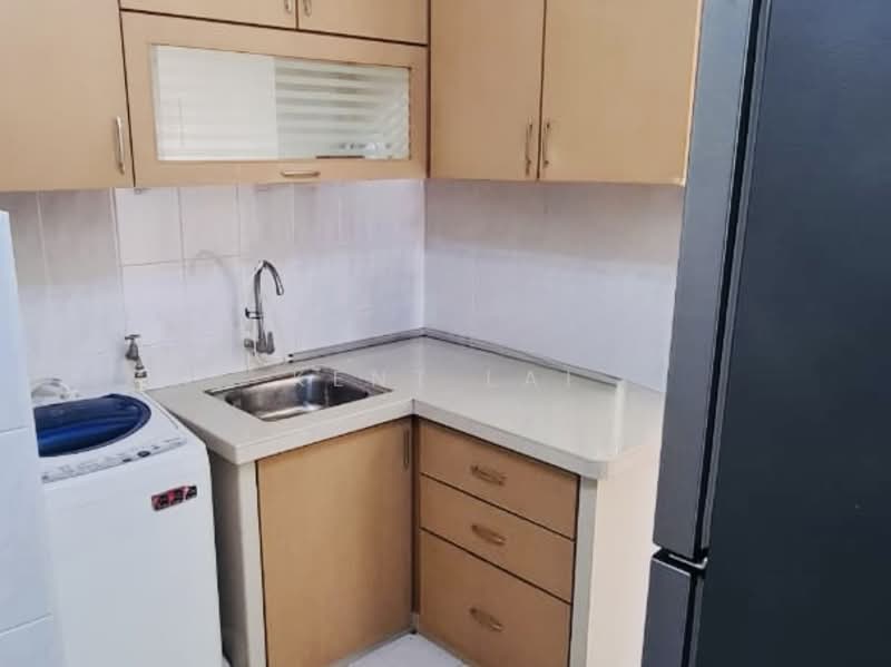 Pangsapuri untuk Dijual di Relau Vista Apartment - Kent Lai - Kitchen - PropertyGuru.com.my