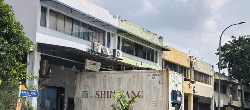 Warehouse for Rent in Kepong (Kuala Lumpur) - Raymond Tan - Exterior - PropertyGuru.com.my