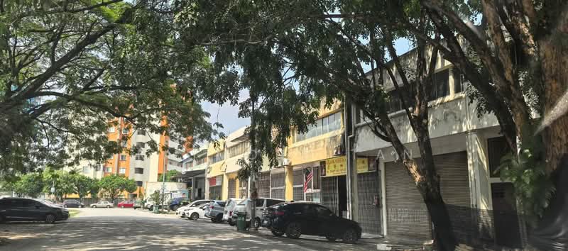 Warehouse for Rent in Kepong (Kuala Lumpur) - Raymond Tan - Exterior - PropertyGuru.com.my