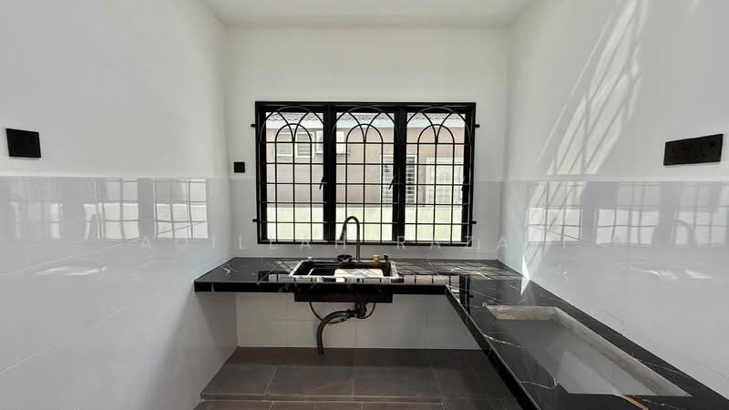 Rumah Teres 2 Tingkat untuk Dijual di Seksyen 2, Taman Kinrara (Puchong) - Aqillah Razali - PropertyGuru.com.my