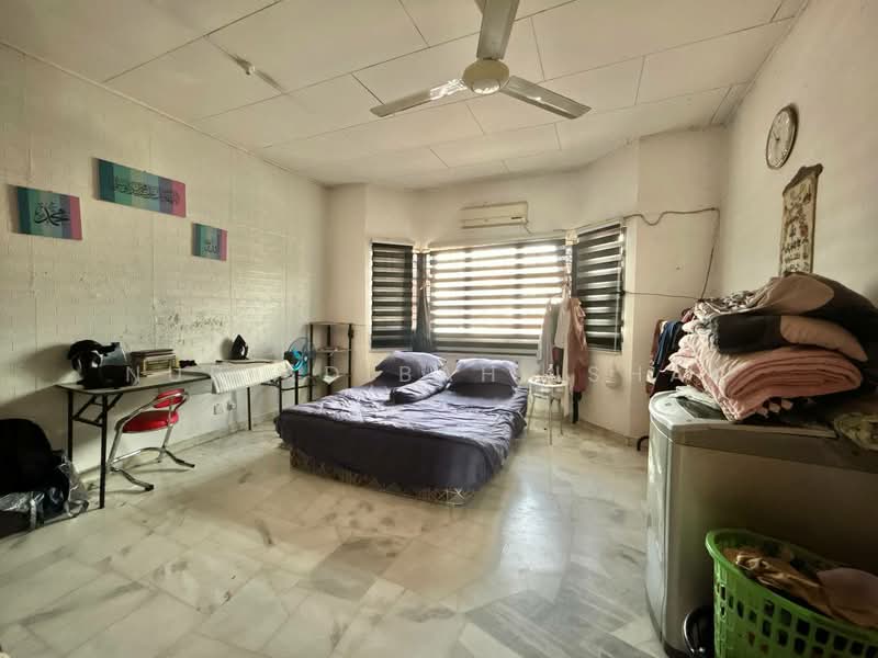 Terraced House for Sale in Semenyih (Selangor) - Nur Adibah Ishak - PropertyGuru.com.my