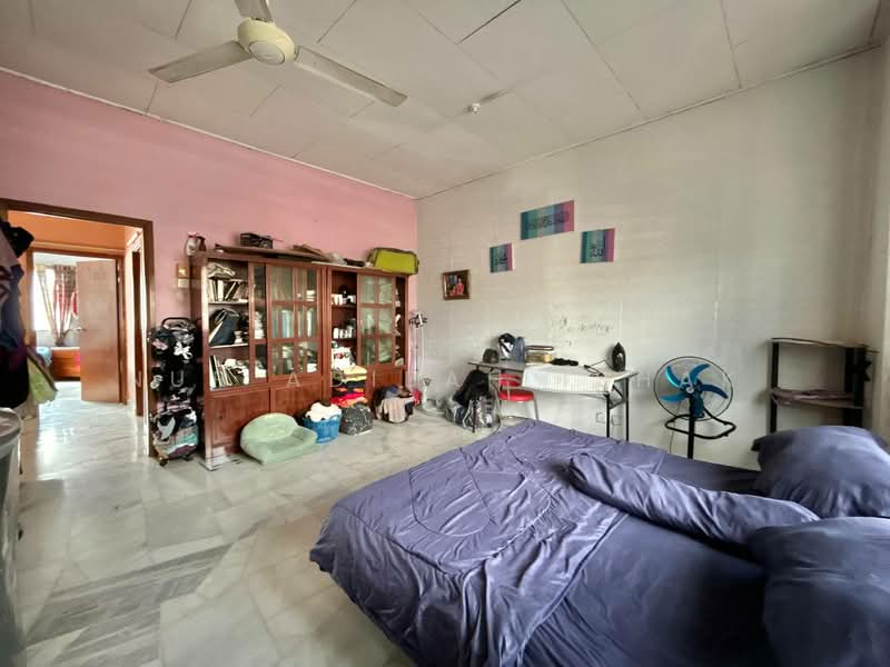 Terraced House for Sale in Semenyih (Selangor) - Nur Adibah Ishak - PropertyGuru.com.my