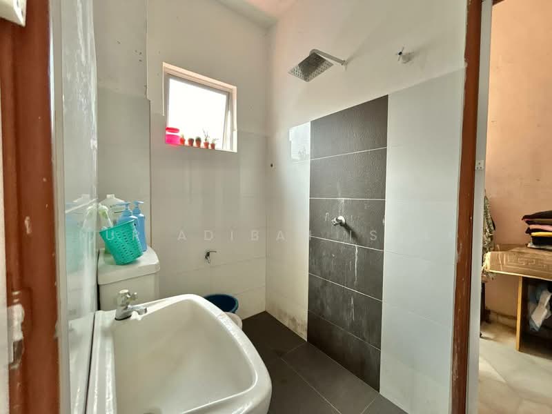 Terraced House for Sale in Semenyih (Selangor) - Nur Adibah Ishak - PropertyGuru.com.my