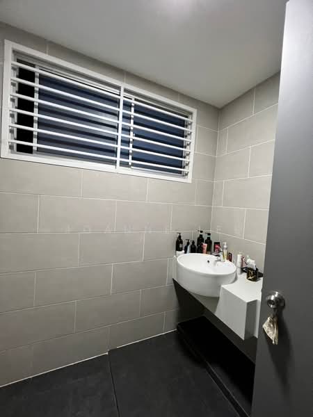2-storey Terraced House for Sale in Kajang 2 (Kajang) - JOANNE LEE - Bathroom - PropertyGuru.com.my