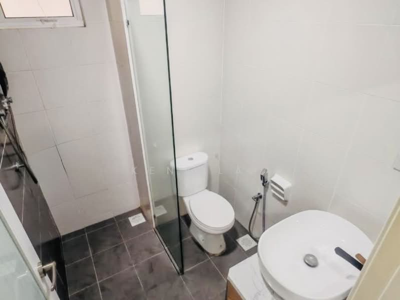 Kondominium untuk Dijual di Mahsuri Square - Kent Lai - Bathroom - PropertyGuru.com.my