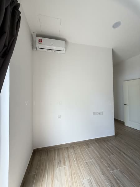 Rumah Teres 2 Tingkat untuk Disewa di Taman Damansara Aliff (Tampoi) - Vivco Liang - PropertyGuru.com.my