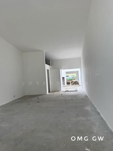 Shop for Rent in Semenyih (Selangor) - Joseph Low - Interior - PropertyGuru.com.my