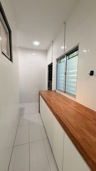 Rumah Teres 2 Tingkat untuk Disewa di Taman Putra Prima (Puchong) - Mico Wong - Kitchen - PropertyGuru.com.my