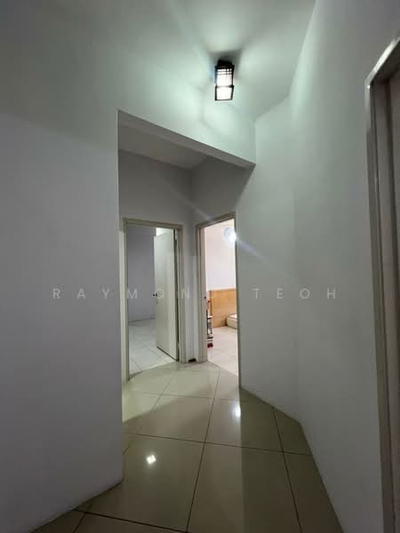 Servis Apartment untuk Disewa di Birch Plaza - Raymond Teoh - Corridor - PropertyGuru.com.my