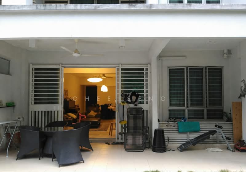 Kondominium untuk Disewa di Riana Green East - Chee Seng - Living Room - PropertyGuru.com.my