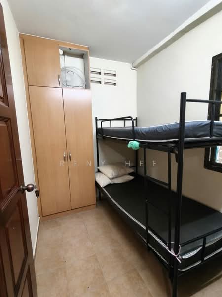 Rumah Banglo untuk Disewa di Taman Nong Chik (Johor Bahru) - Reny Hee - Bedroom - PropertyGuru.com.my