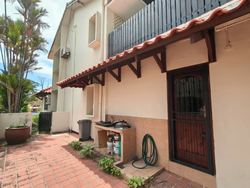 Rumah Banglo untuk Disewa di Taman Nong Chik (Johor Bahru) - Reny Hee - Exterior - PropertyGuru.com.my