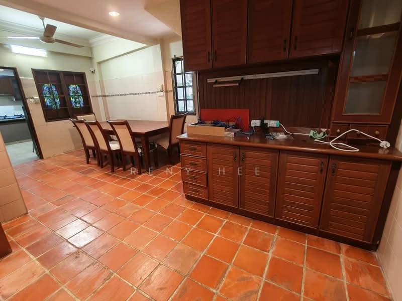 Rumah Banglo untuk Disewa di Taman Nong Chik (Johor Bahru) - Reny Hee - PropertyGuru.com.my