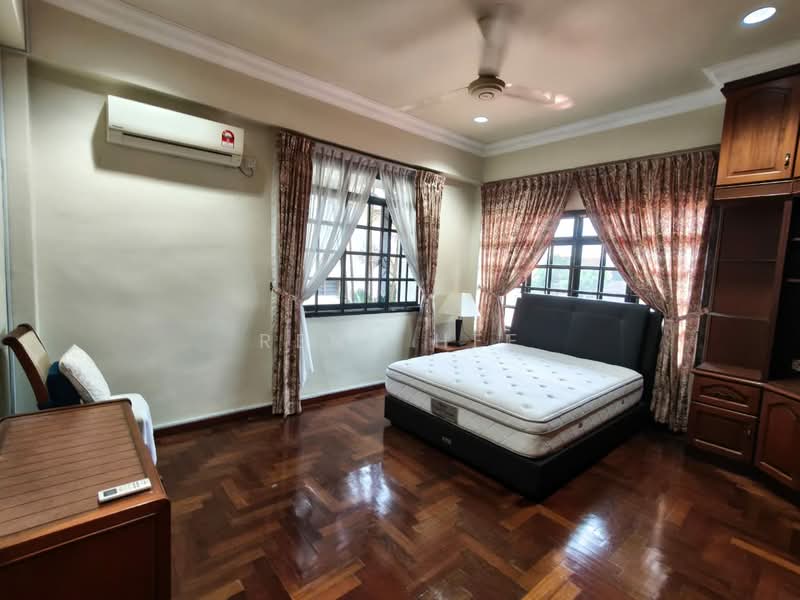 Rumah Banglo untuk Disewa di Taman Nong Chik (Johor Bahru) - Reny Hee - PropertyGuru.com.my