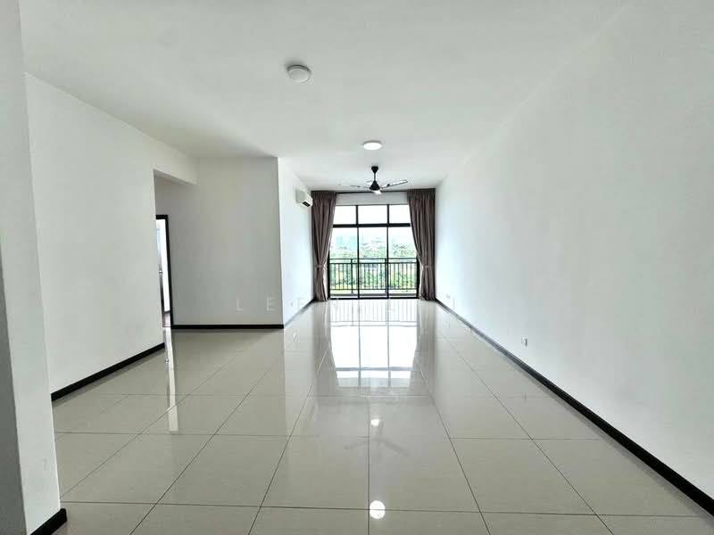 Servis Apartment untuk Dijual di Molek Regency - Leen Lai - Living Room - PropertyGuru.com.my