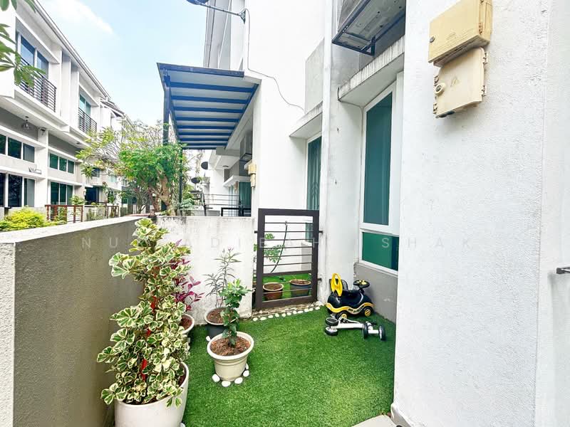 Rumah Teres untuk Dijual di Bandar Rinching (Semenyih) - Nur Adibah Ishak - PropertyGuru.com.my
