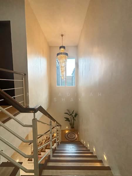 Rumah Teres untuk Dijual di Bandar Rinching (Semenyih) - Nur Adibah Ishak - PropertyGuru.com.my